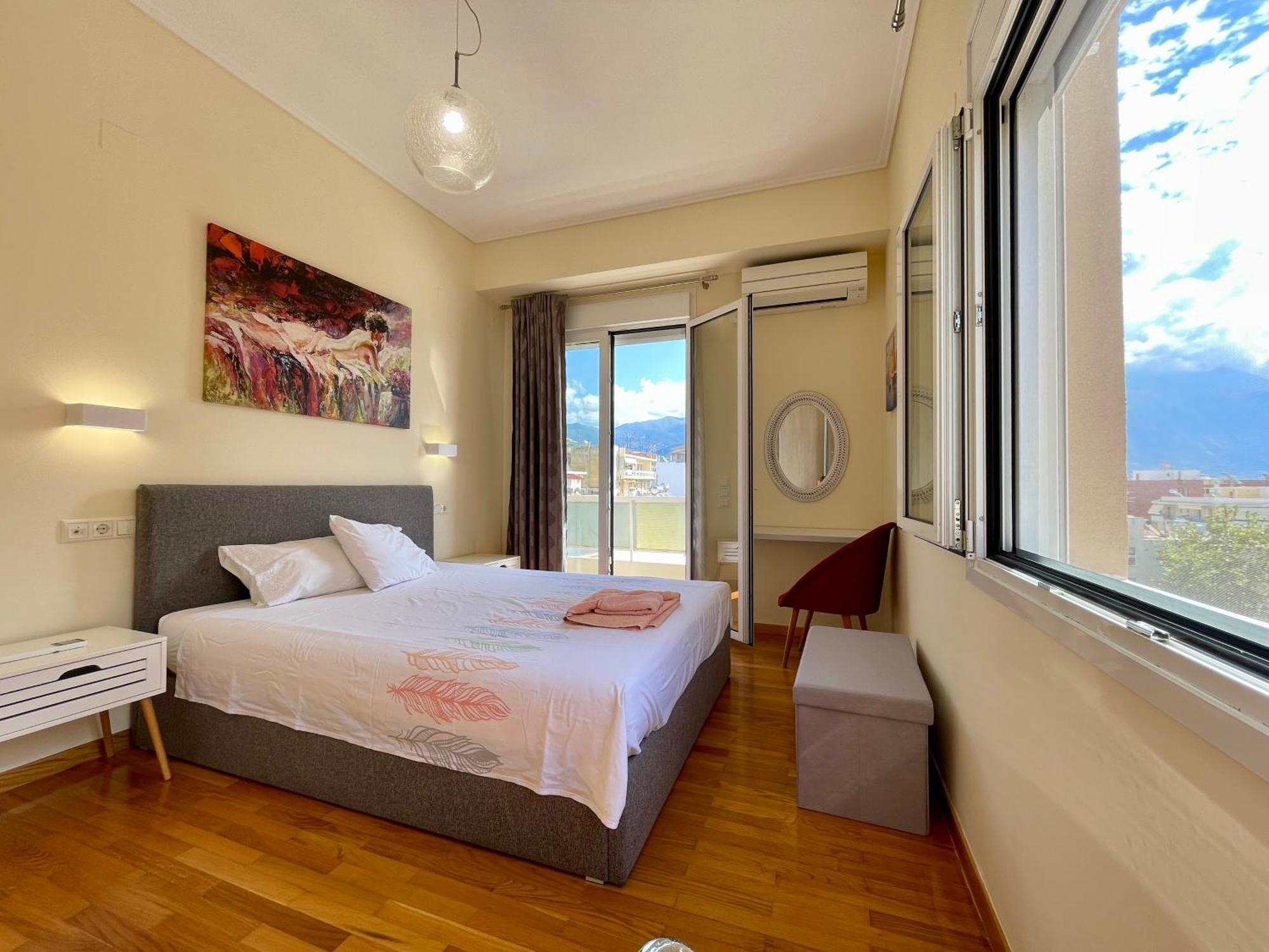 Kalamata.House - Sunny And Modern Apartment With View! Dış mekan fotoğraf